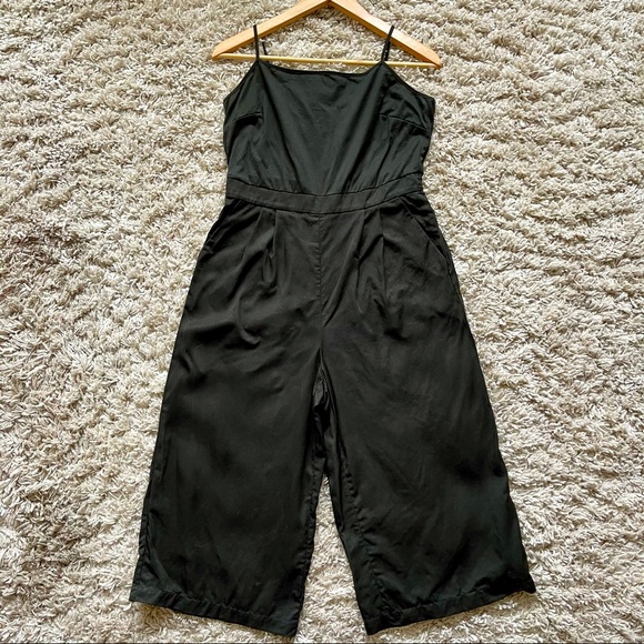 Oliver Bonas Dark Green Jumpsuit - Picture 2 of 8
